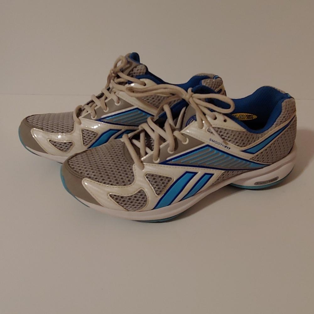 Rebook Simply Tone Walking Shoe Size 8.5